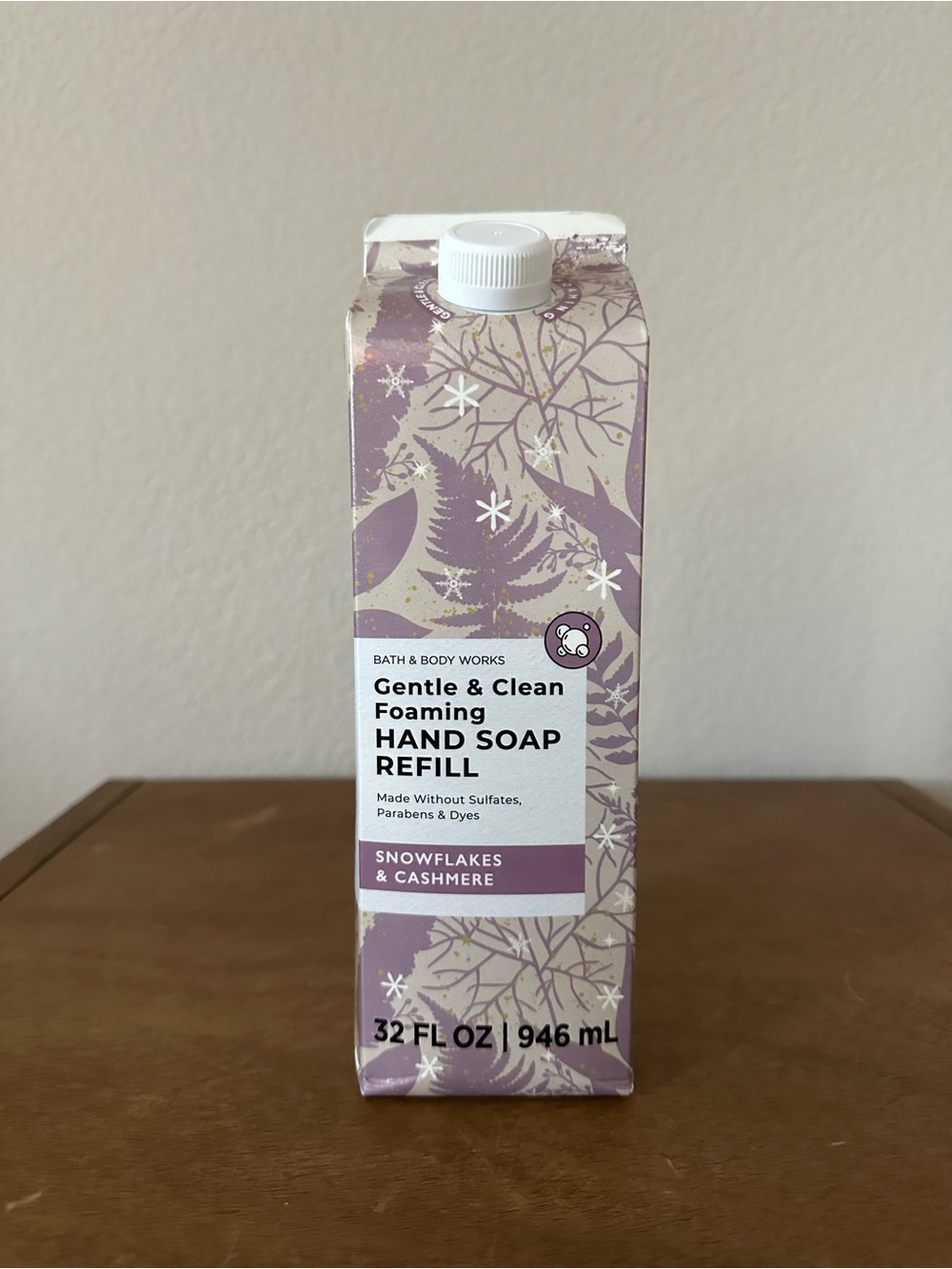 NEW bath and body works snowflakes &  cashmere foaming hand soap refill.